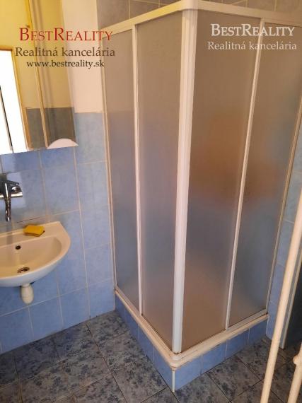 2 Garsónka na predaj, rekonštruovaný byt, DOBRÝ VCHOD, Stavbárska 34, www.bestreality.sk