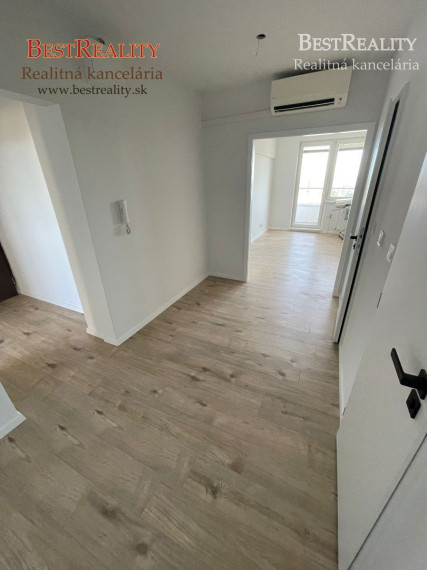 3 izbový byt na predaj, kompletná rekonštrukcia. nepriechodné izby, loggia, Klimatizácia, pekný výhľad Petržalka www.bestreality.sk