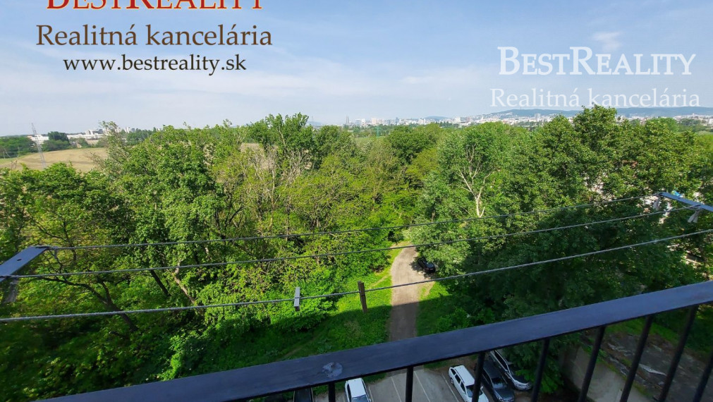 2 izbový byt na predaj pivnica, klimatizácia, Parkovacie miesto, Závodná ul. Podunajské Biskupice www.bestreality.sk