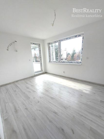 5 izbový samostatne stojací dvojpodlažný dom 175 m2 na predaj, NOVOSTAVBA, Štandard. Ivanka pri Dunaji www.bestreality.sk