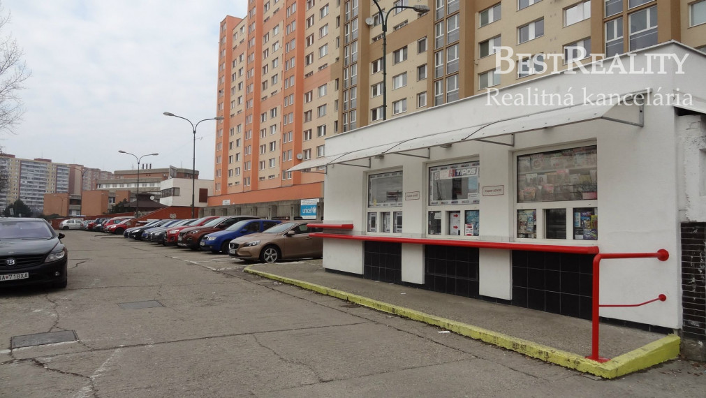 Obchodný priestor na Predaj, Dobrá investícia Petržalka, Nám. Hraničiarov www.bestreality.sk
