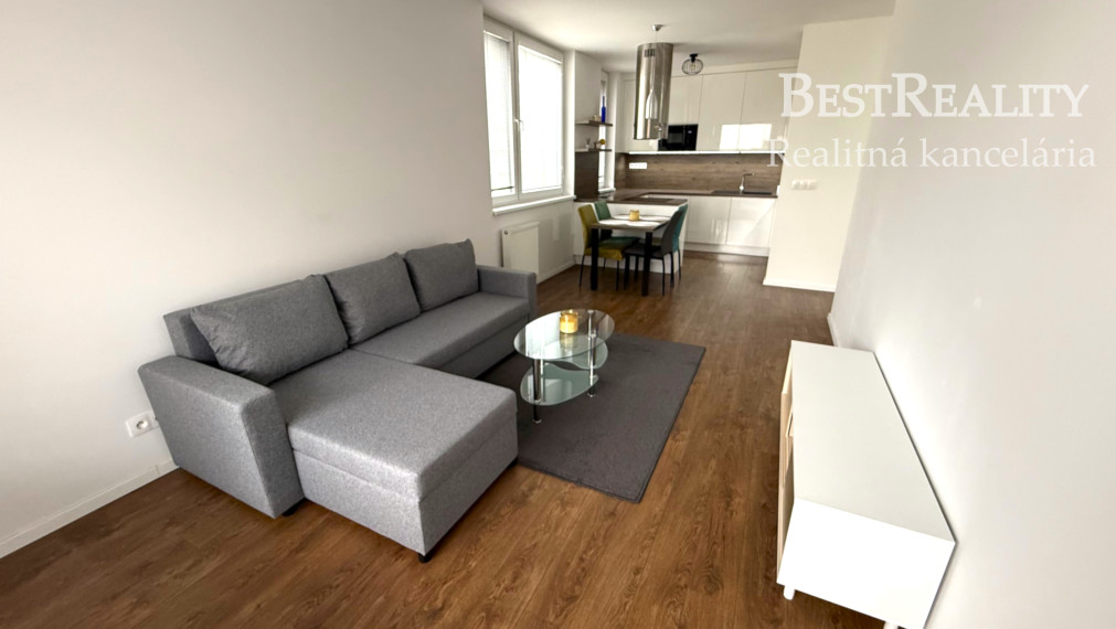 3 izbový byt na prenájom s parkovaním, Novostavba Petržalka
