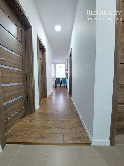 3 izbový byt na prenájom s parkovaním, Novostavba Petržalka