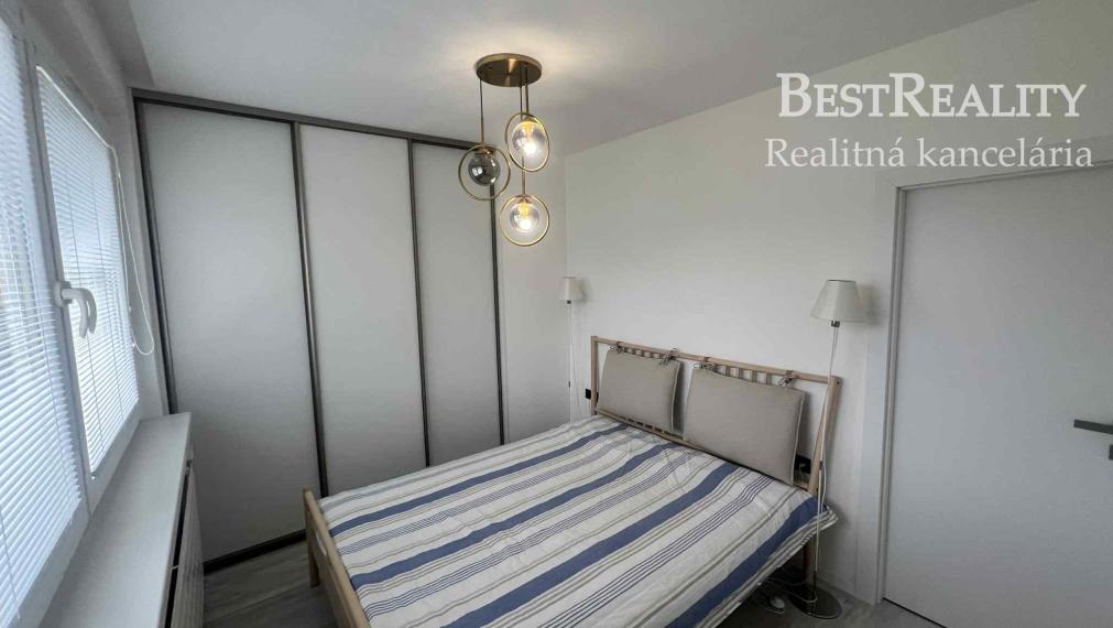 Útulný moderne prerobený 2-izbový byt v Lamači na predaj Bakošova ulica