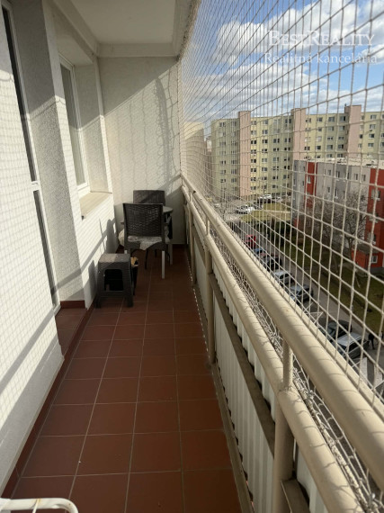 Útulný 4-izbový byt v povodnom stave v Podunajskýcn Biskupiciach na predaj Bieloruska ulica