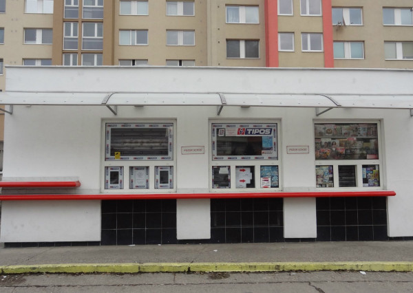 Obchodný priestor na Predaj, Dobrá investícia Petržalka, Nám. Hraničiarov www.bestreality.sk