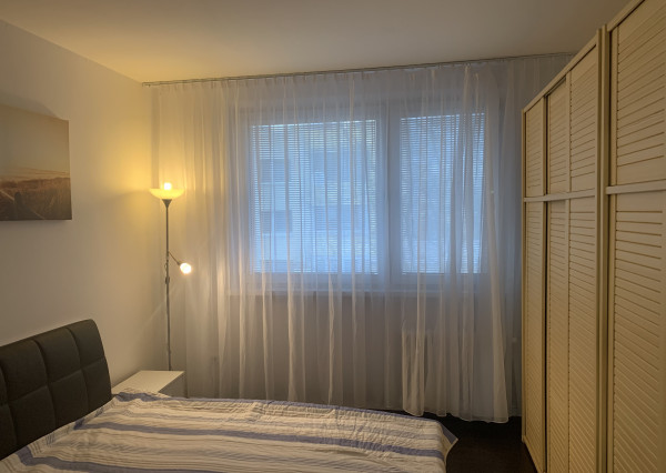 Predaj 4-izbový byt v Dúbravke na Tranovského ulici v pôvodnom stave