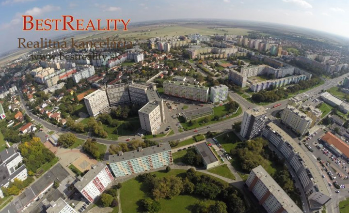 Hľadáme na kúpu pre konkrétneho klienta 2,3 izbový byt vo Vrakuňi www.bestreality.sk