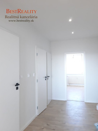 3 izbový byt na predaj, kompletná rekonštrukcia. nepriechodné izby, loggia, Klimatizácia, pekný výhľad Petržalka www.bestreality.sk - fotografia 5
