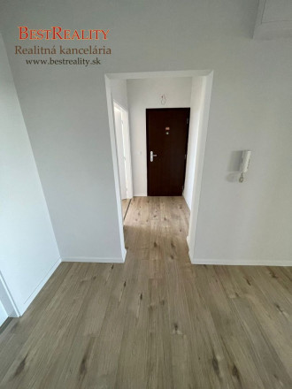 3 izbový byt na predaj, kompletná rekonštrukcia. nepriechodné izby, loggia, Klimatizácia, pekný výhľad Petržalka www.bestreality.sk - fotografia 11