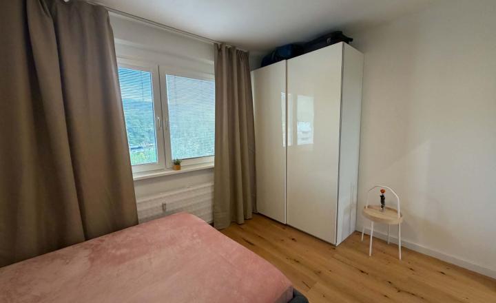 Útulný moderne prerobený 2-izbový byt v Lamači na predaj Bakošova ulica - fotografia 6